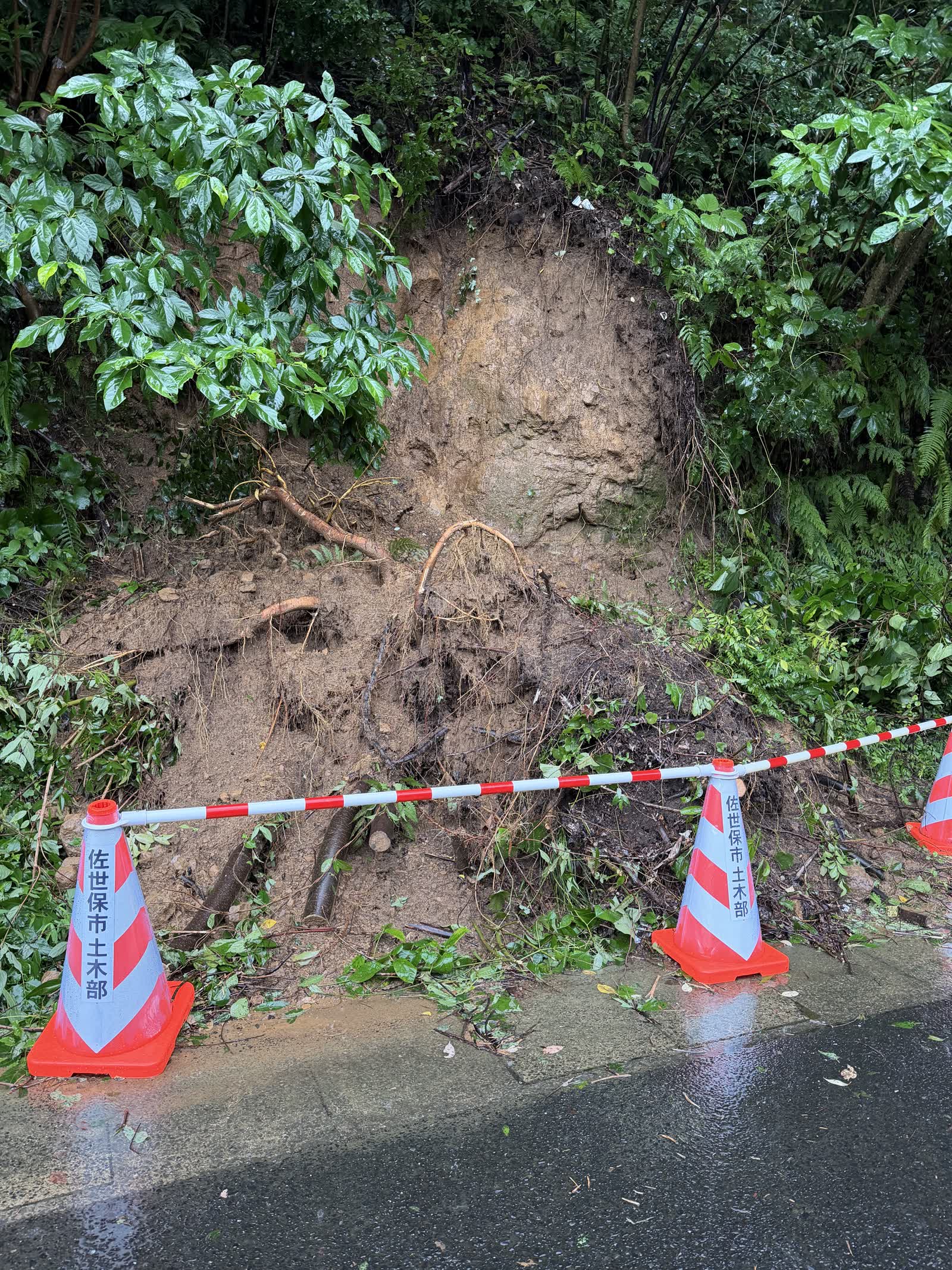 大雨の後にやること|家まわり・擁壁・排水の点検チェックリスト【佐世保の土木会社が解説】