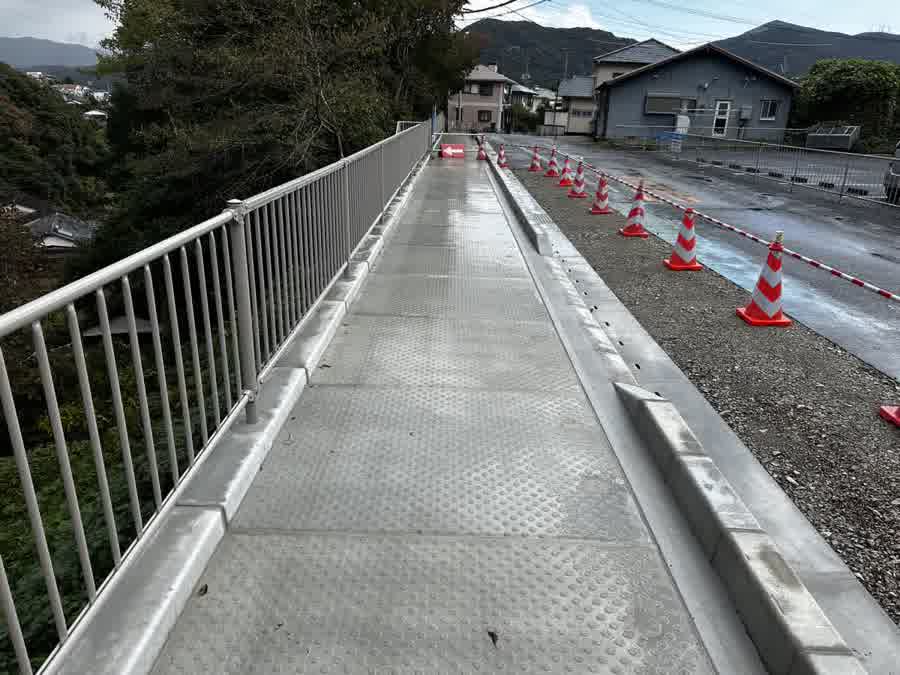 梅田保立線の道路完成写真